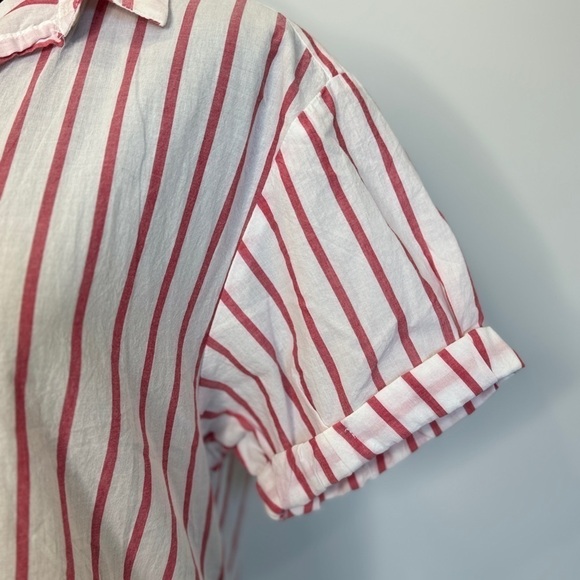 GAP Pink and White Striped Women's Short Sleeve Button Up (S) - Picture 5 of 8